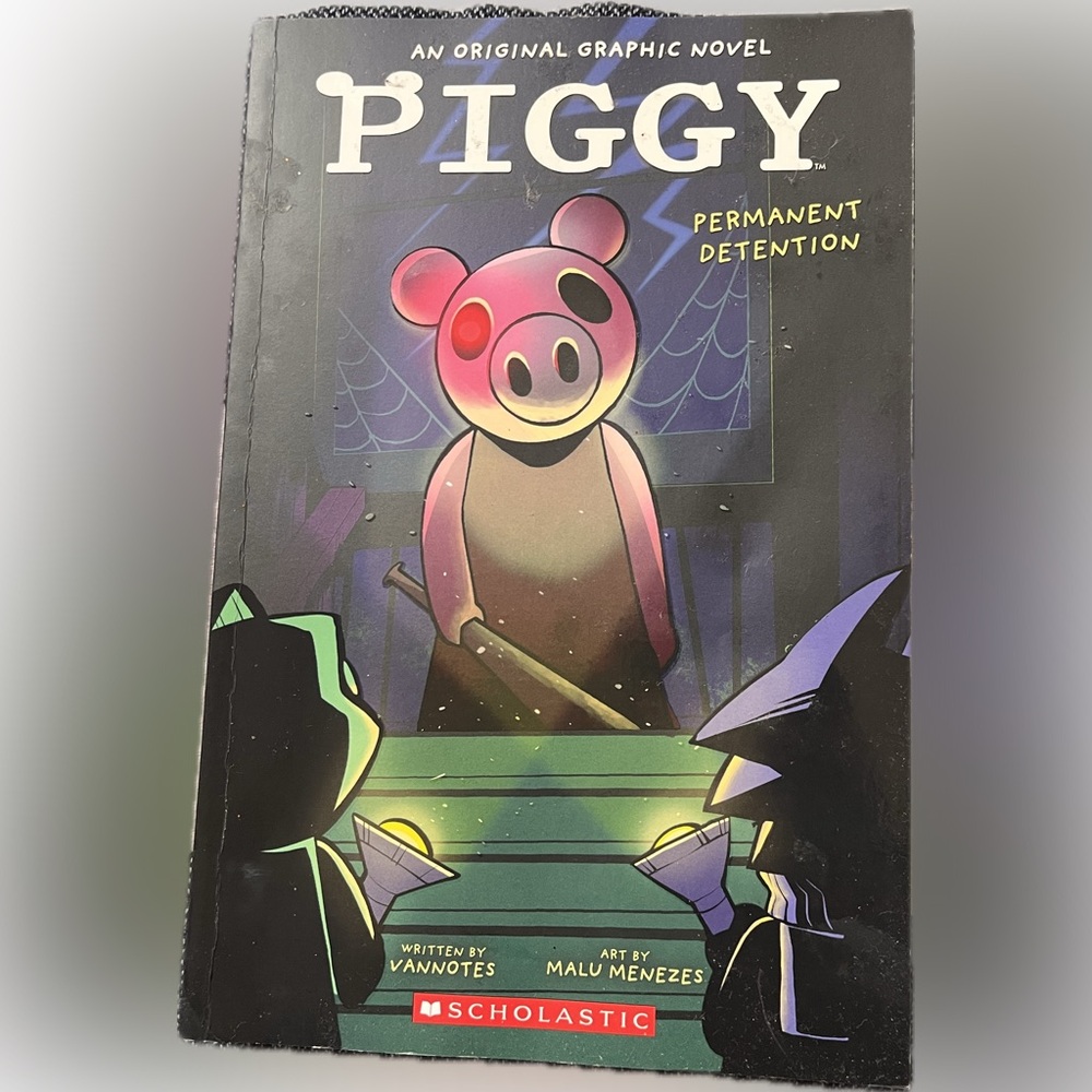 Piggy Graphic Novel Collection